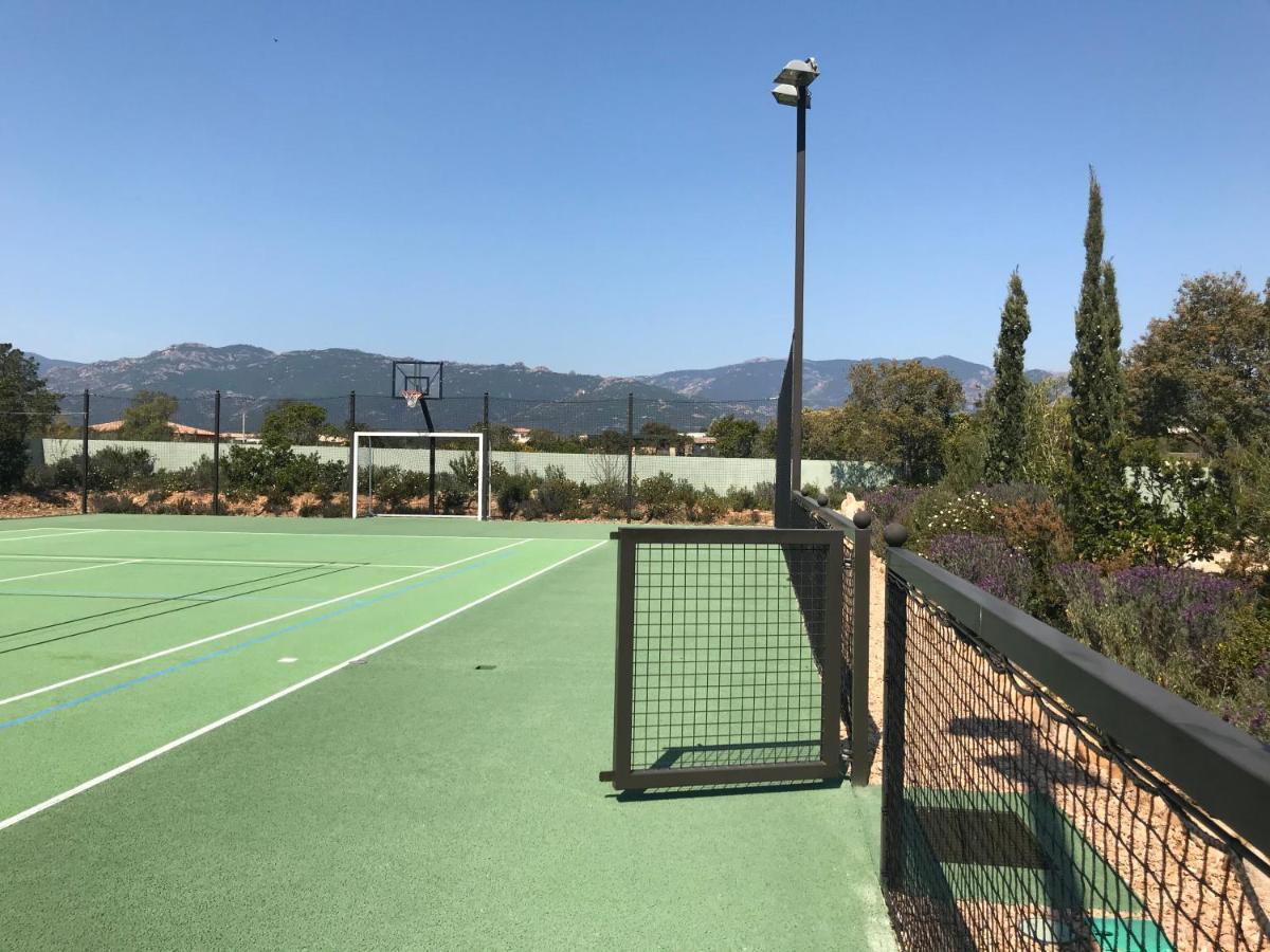 L'Hacienda Piscine chauffée à 28, spa, boulodrome et court de Tennis privés, 2 villas indépendantes Porto Vecchio Exterior foto
