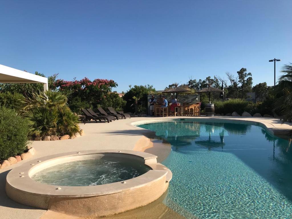 L'Hacienda Piscine chauffée à 28, spa, boulodrome et court de Tennis privés, 2 villas indépendantes Porto Vecchio Exterior foto