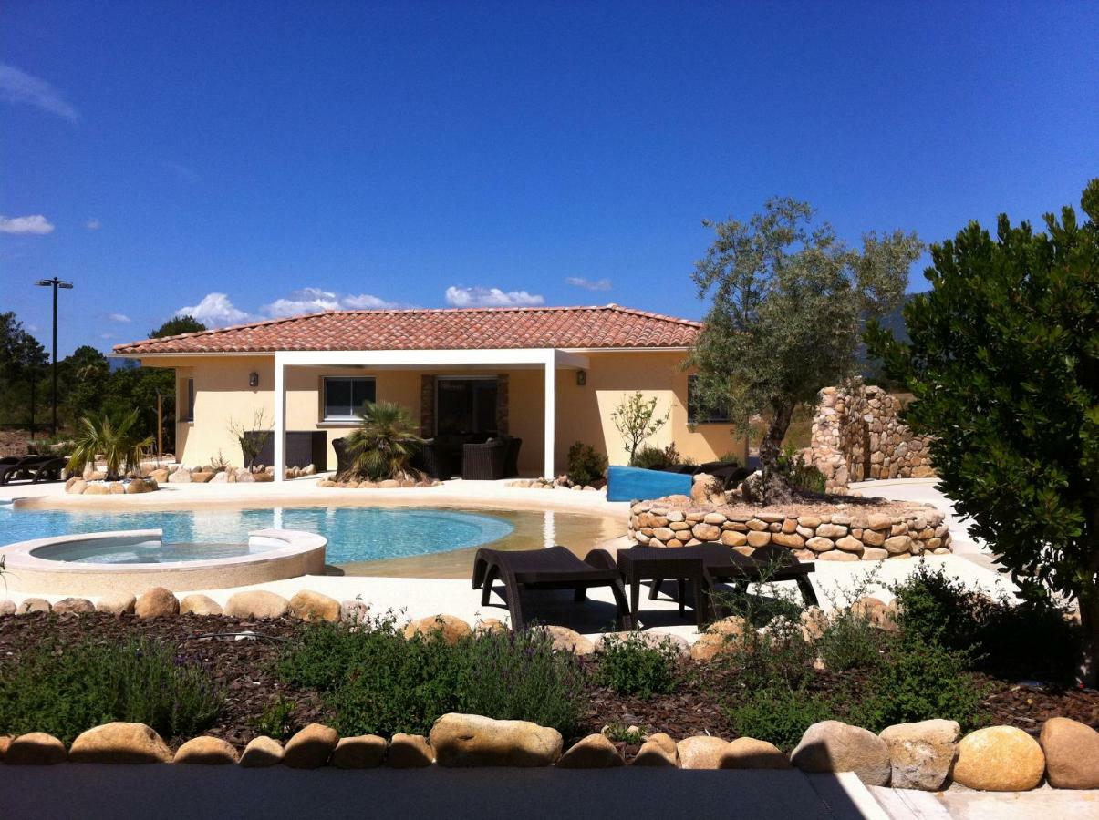 L'Hacienda Piscine chauffée à 28, spa, boulodrome et court de Tennis privés, 2 villas indépendantes Porto Vecchio Exterior foto